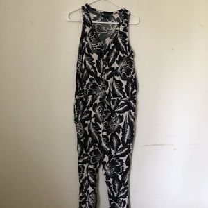 Gap jumpsuit